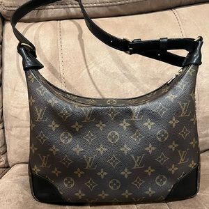 Authentic LV Boulogne purse